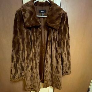 Women’s Faux Fur Coat